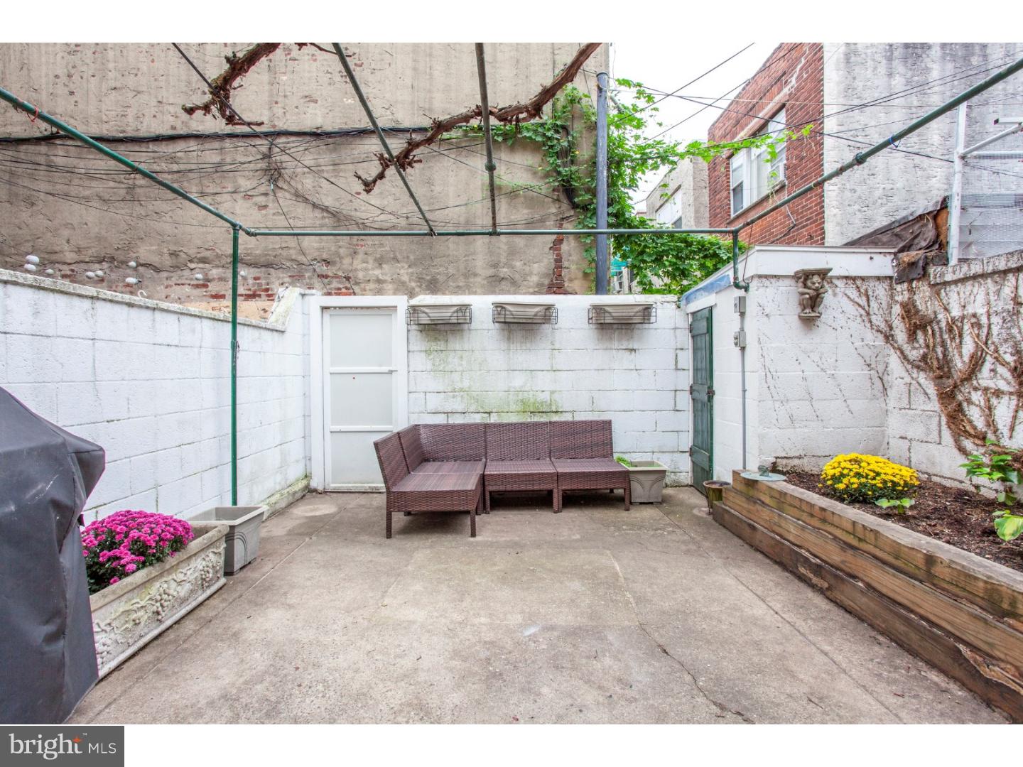 706 Reed Street Philadelphia, PA 19147 - Photo 8 of 25 Gallery Image 8