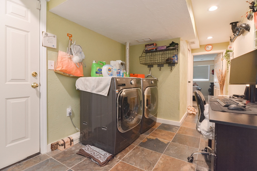 50 Sophia Drive Worcester, MA 01607 - Photo 14 of 32