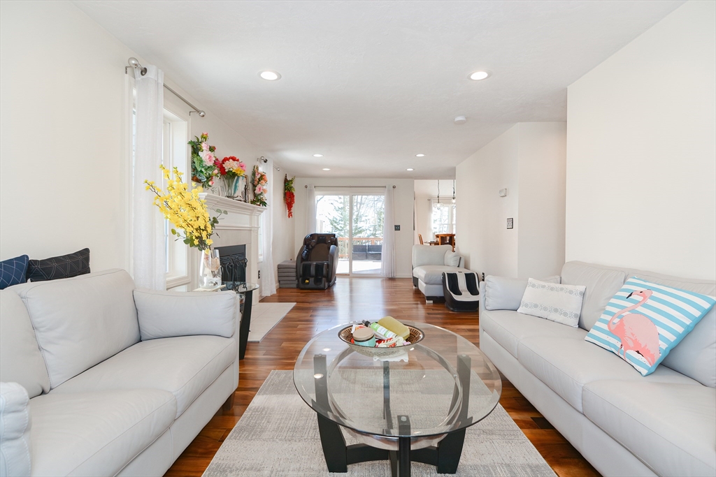 50 Sophia Drive Worcester, MA 01607 - Photo 5 of 32