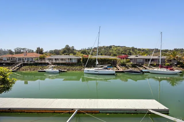 $2,350,000 | 118 St Thomas Way, Tiburon, CA 94920
