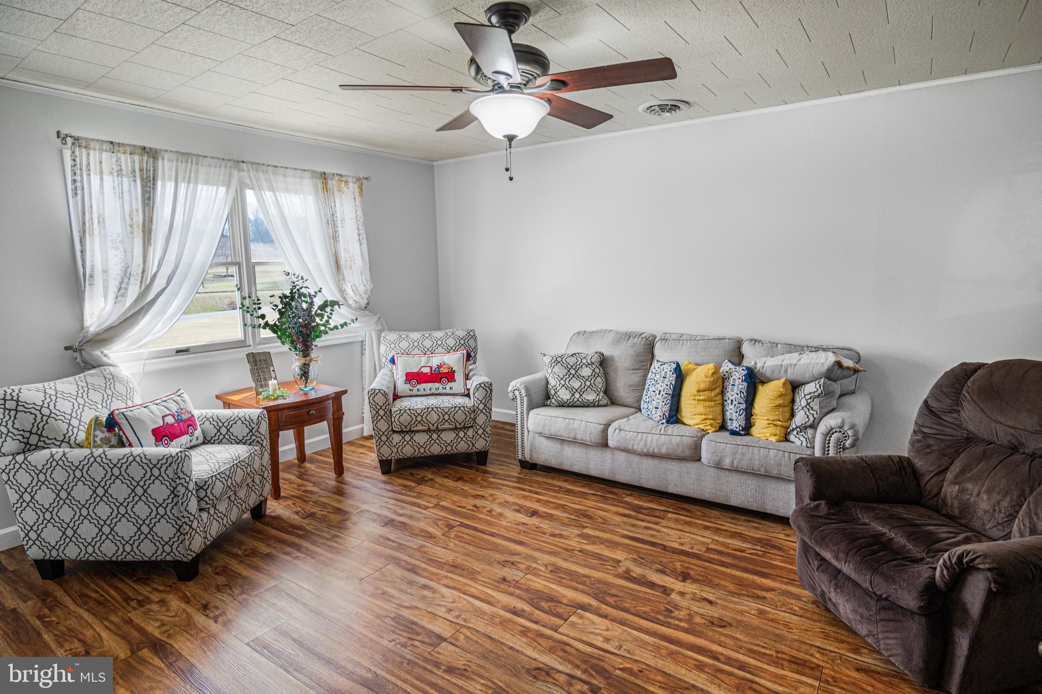 818 Torway Road Gardners, PA 17324 - Photo 2 of 24 Gallery Image 2