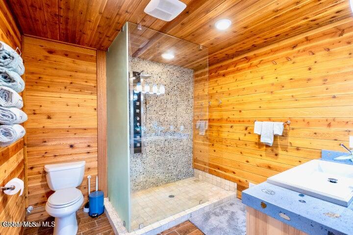 2158 Coach Road Argyle, NY 12809 - Photo 11 of 29 20250320224333004420000000-o