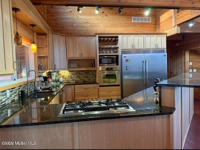 $560,000 | 2158 Coach Road, Argyle, NY 12809