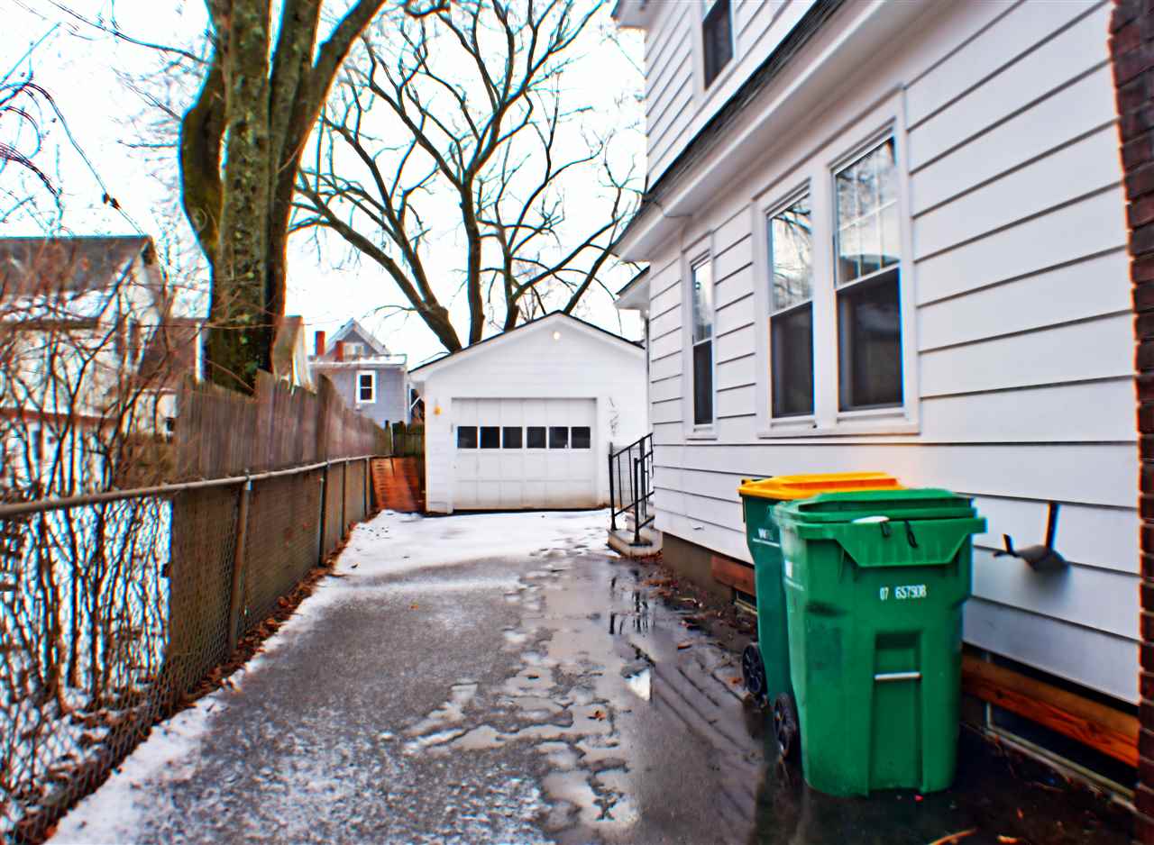 42 Chestnut Street Rochester, NH 03867 - Photo 21 of 22