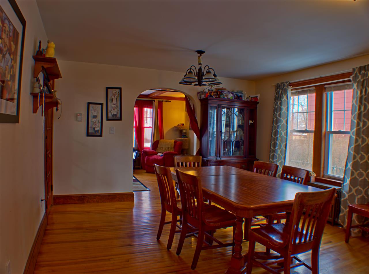 42 Chestnut Street Rochester, NH 03867 - Photo 8 of 22