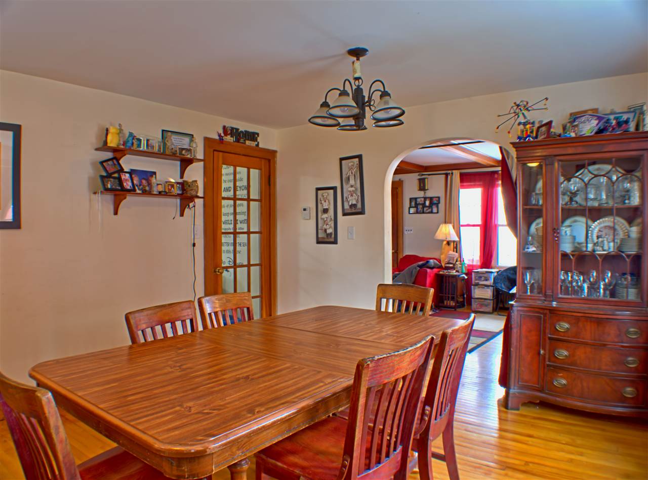 42 Chestnut Street Rochester, NH 03867 - Photo 9 of 22