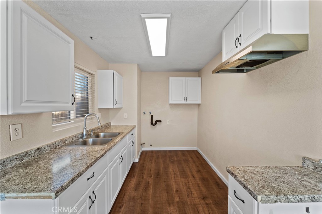 1605 Sunrise Road Barstow, CA 92311 - Photo 2 of 9