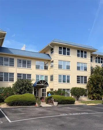 $320,000 | 3806 Gulf Of Mexico Drive, Unit C312, Longboat Key, FL 34228