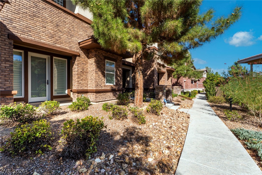 11280 Granite Ridge Drive, Unit 1037 Las Vegas, NV 89135 - Photo 2 of 51 Front door access