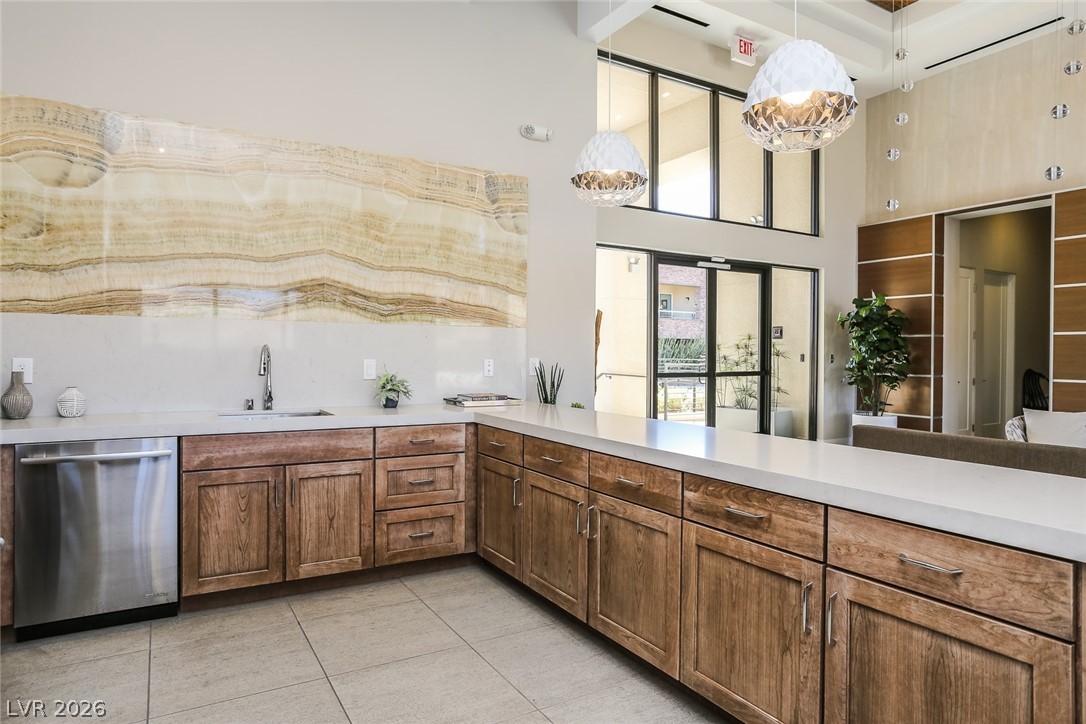 11280 Granite Ridge Drive, Unit 1037 Las Vegas, NV 89135 - Photo 51 of 51 Fairway clubhouse Community kitchen/lounge