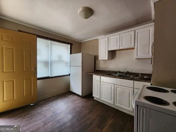 $269,900 | 322 Rogers Place, Macon, GA 31204