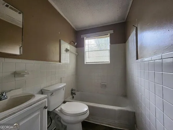 $269,900 | 322 Rogers Place, Macon, GA 31204