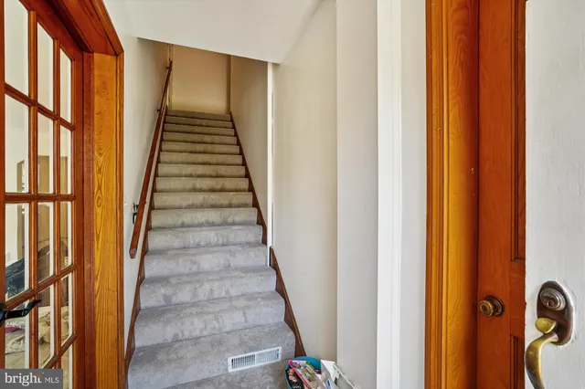 $1,475 | 904 North Ivy Street, Unit 3, Arlington, VA 22201