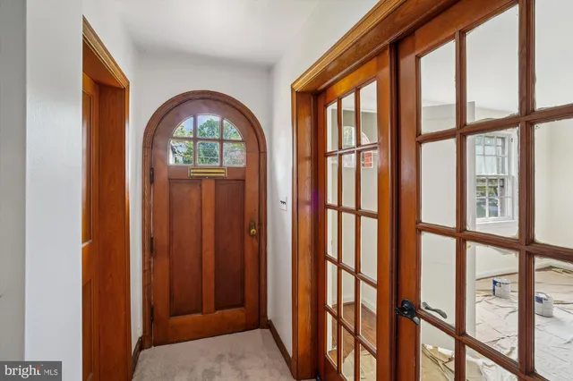 $1,375 | 904 North Ivy Street, Unit 3, Arlington, VA 22201