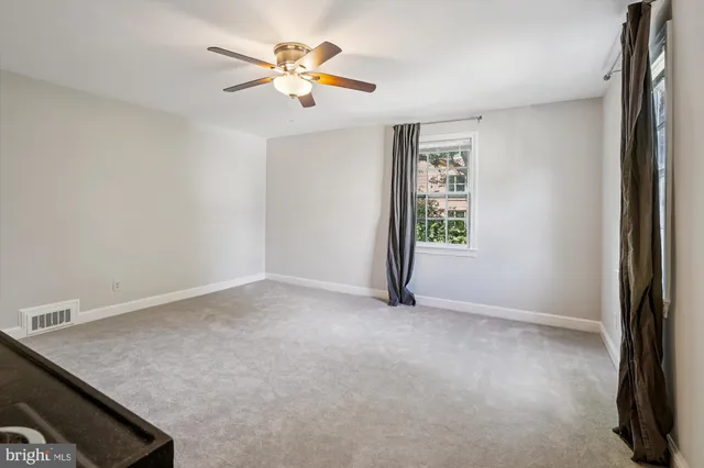 $1,475 | 904 North Ivy Street, Unit 3, Arlington, VA 22201