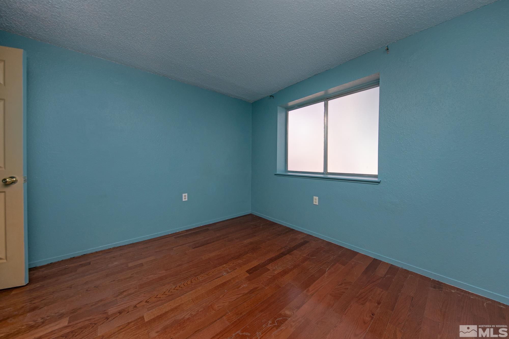 1090 Tudor Court Reno, NV 89503 - Photo 13 of 34 Photo 13