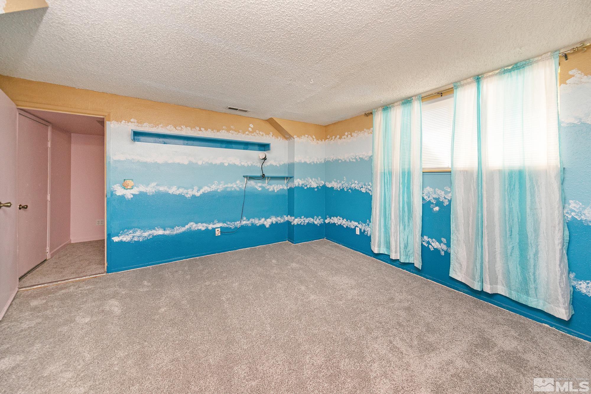 1090 Tudor Court Reno, NV 89503 - Photo 15 of 34 Photo 15
