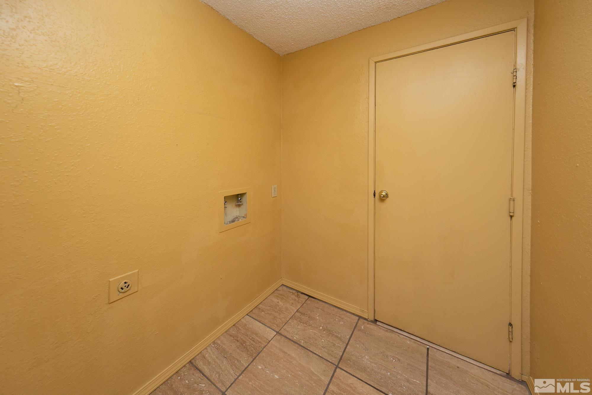 1090 Tudor Court Reno, NV 89503 - Photo 25 of 34 Photo 25