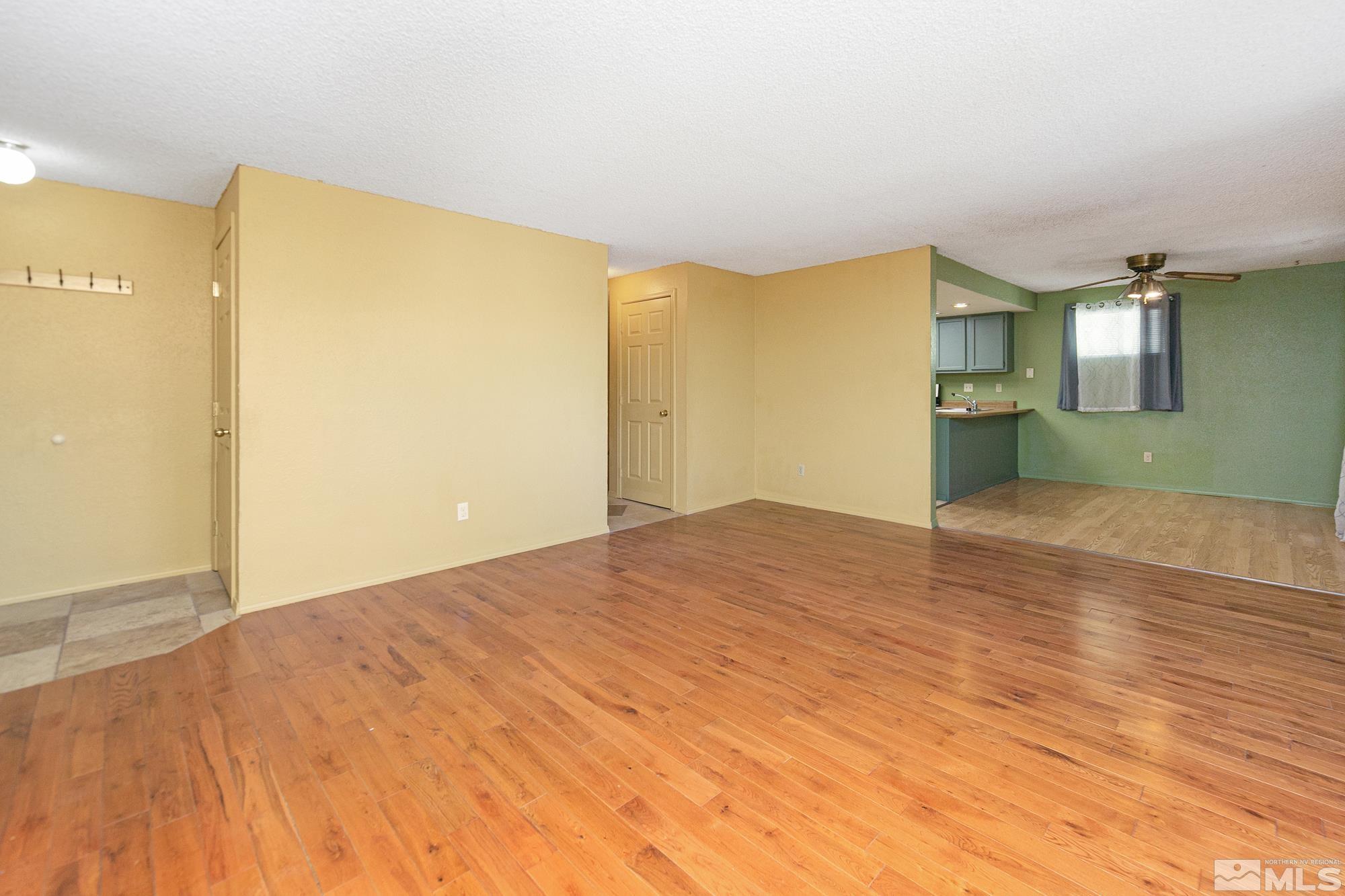 1090 Tudor Court Reno, NV 89503 - Photo 7 of 34 Photo 7