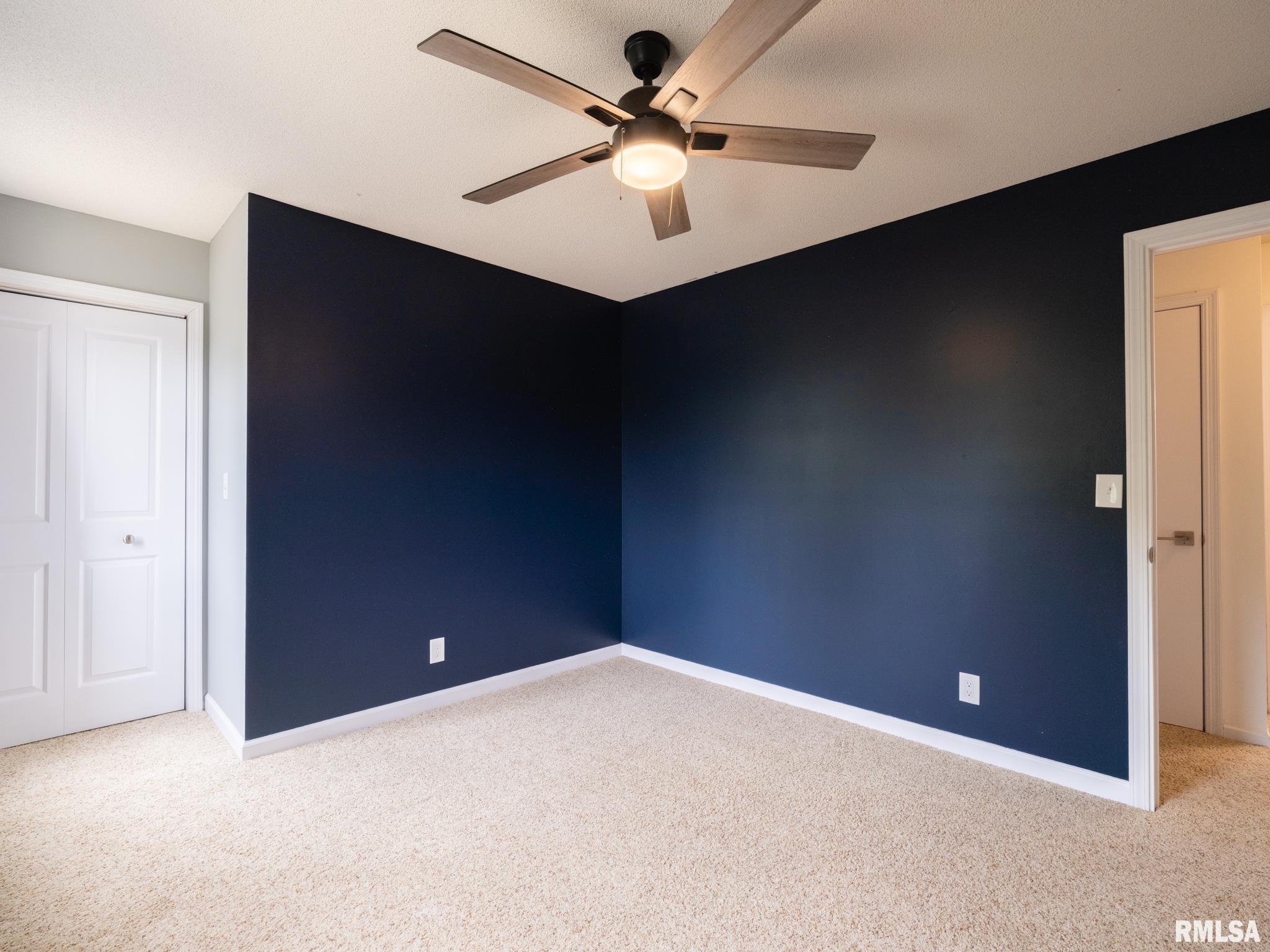 6607 North Camelot Road Peoria, IL 61615 - Photo 39 of 75