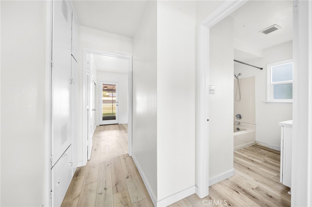 3453 Sunnyside Drive Riverside, CA 92506 - Photo 13 of 19