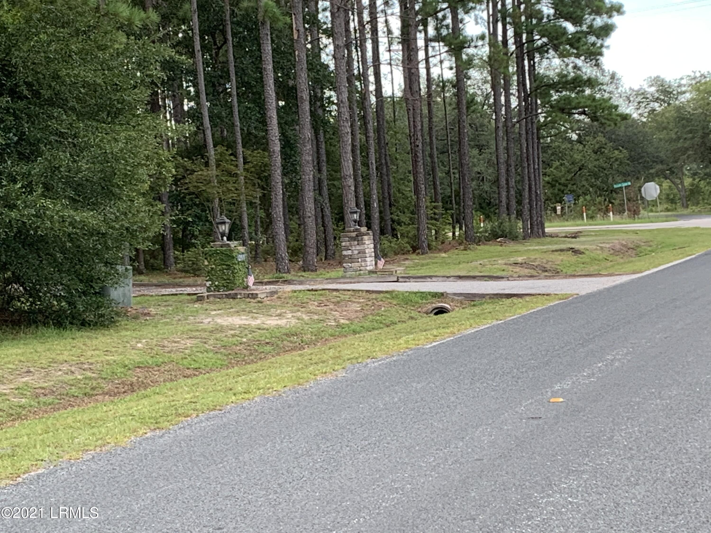 1 Bulls End Ridgeland, SC 29936 - Photo 2 of 7 Beaver Creek-photo3