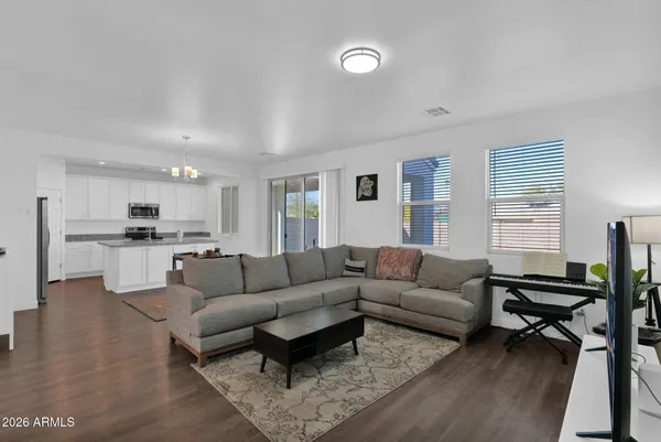 $470,000 | 5814 South Daisy Patch Place, Phoenix, AZ 85040