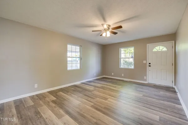 $219,000 | 600 North Roan Street, Elizabethton, TN 37643