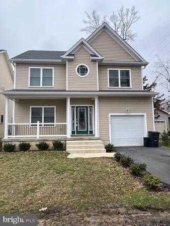 $2,995 | 9208 Dayton Avenue, North Beach, MD 20714