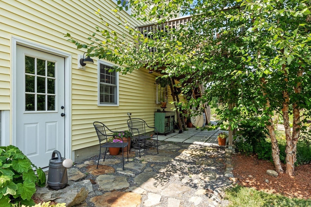 52 Woodside Avenue Rutland, MA 01543 - Photo 28 of 42