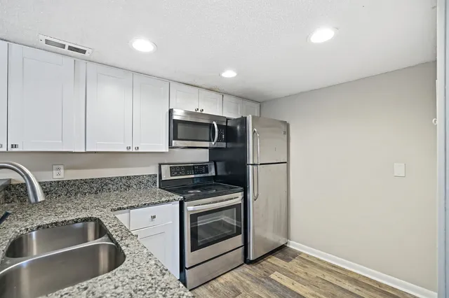 $230,000 | 102 General Jackson Lane, Hermitage, TN 37076