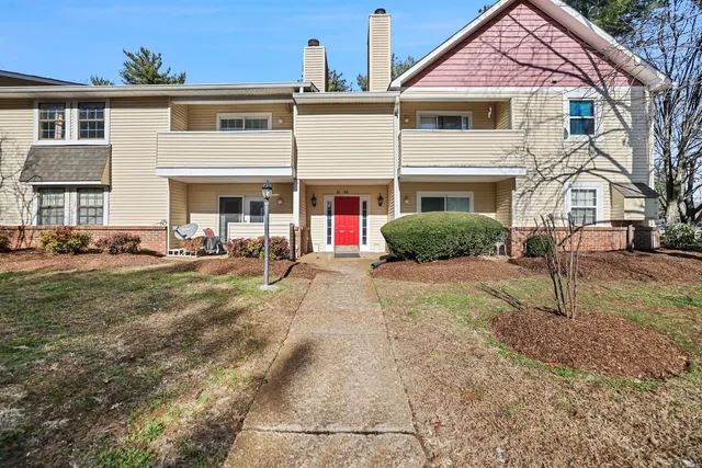 $230,000 | 102 General Jackson Lane, Hermitage, TN 37076