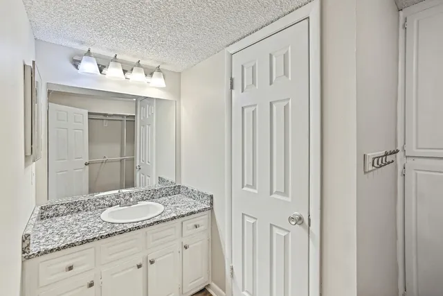 $230,000 | 102 General Jackson Lane, Hermitage, TN 37076