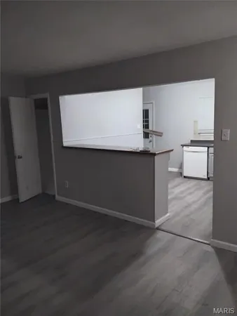 $1,380 | Undisclosed Address, Ferguson, MO 63135