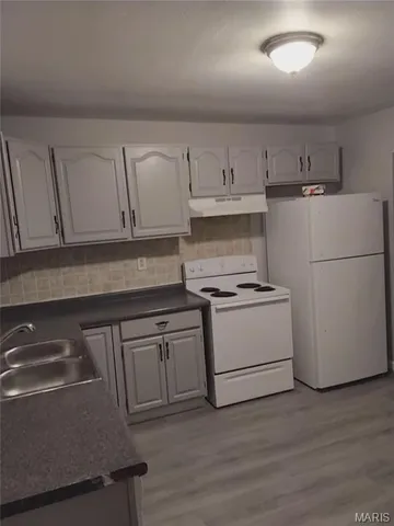 $1,380 | Undisclosed Address, Ferguson, MO 63135