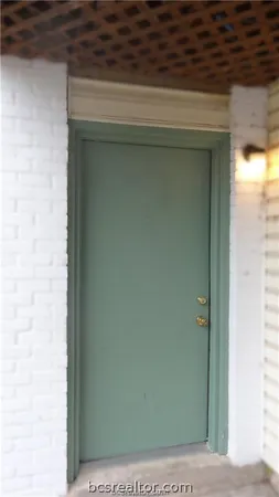 $825 | 510 Avondale Avenue, Unit 2, Bryan, TX 77802