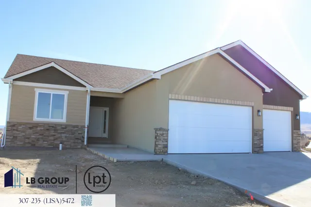 $610,000 | 2185 Heathrow Avenue, Casper, WY 82609