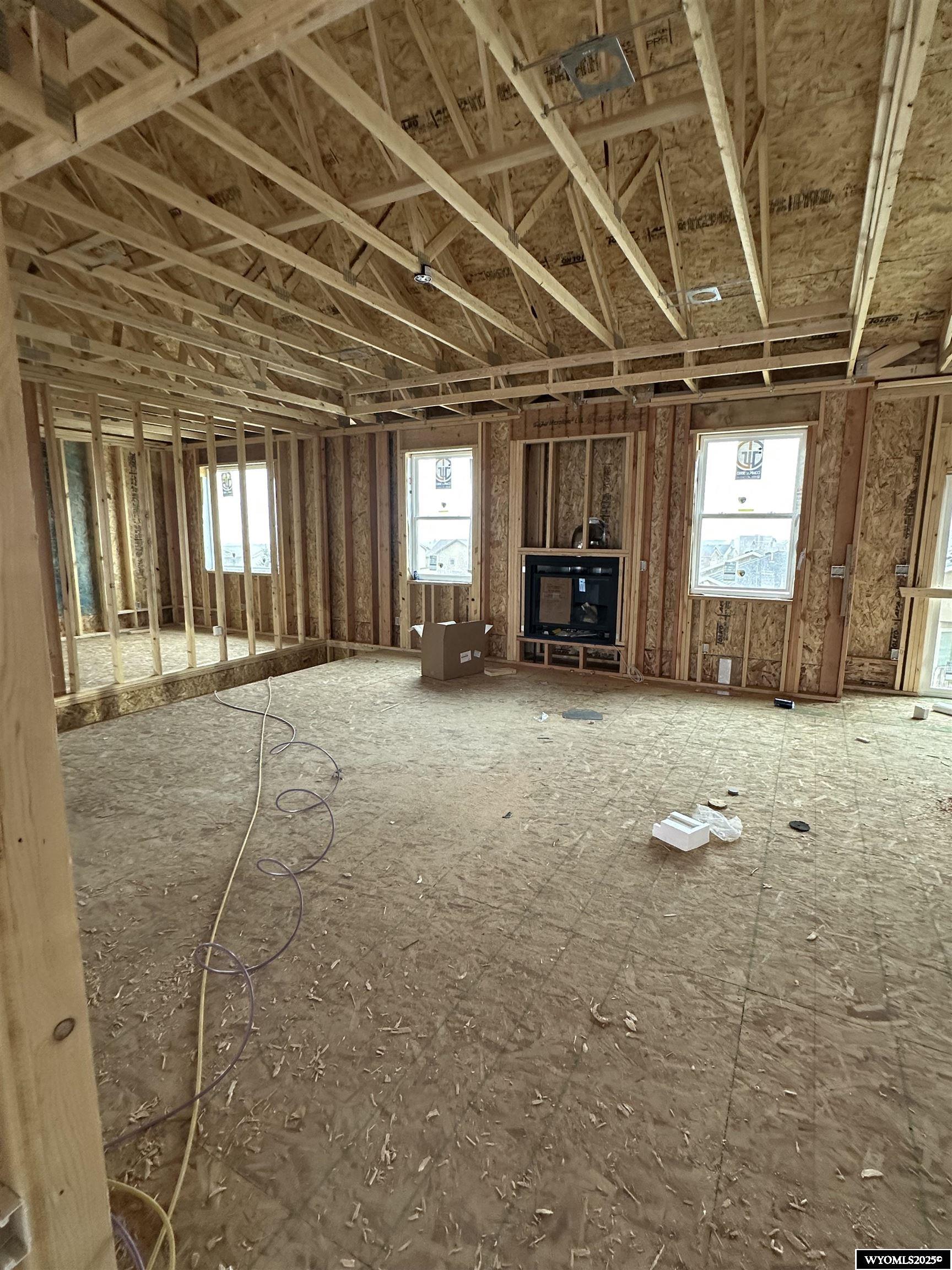 2185 Heathrow Avenue Casper, WY 82609 - Photo 2 of 6