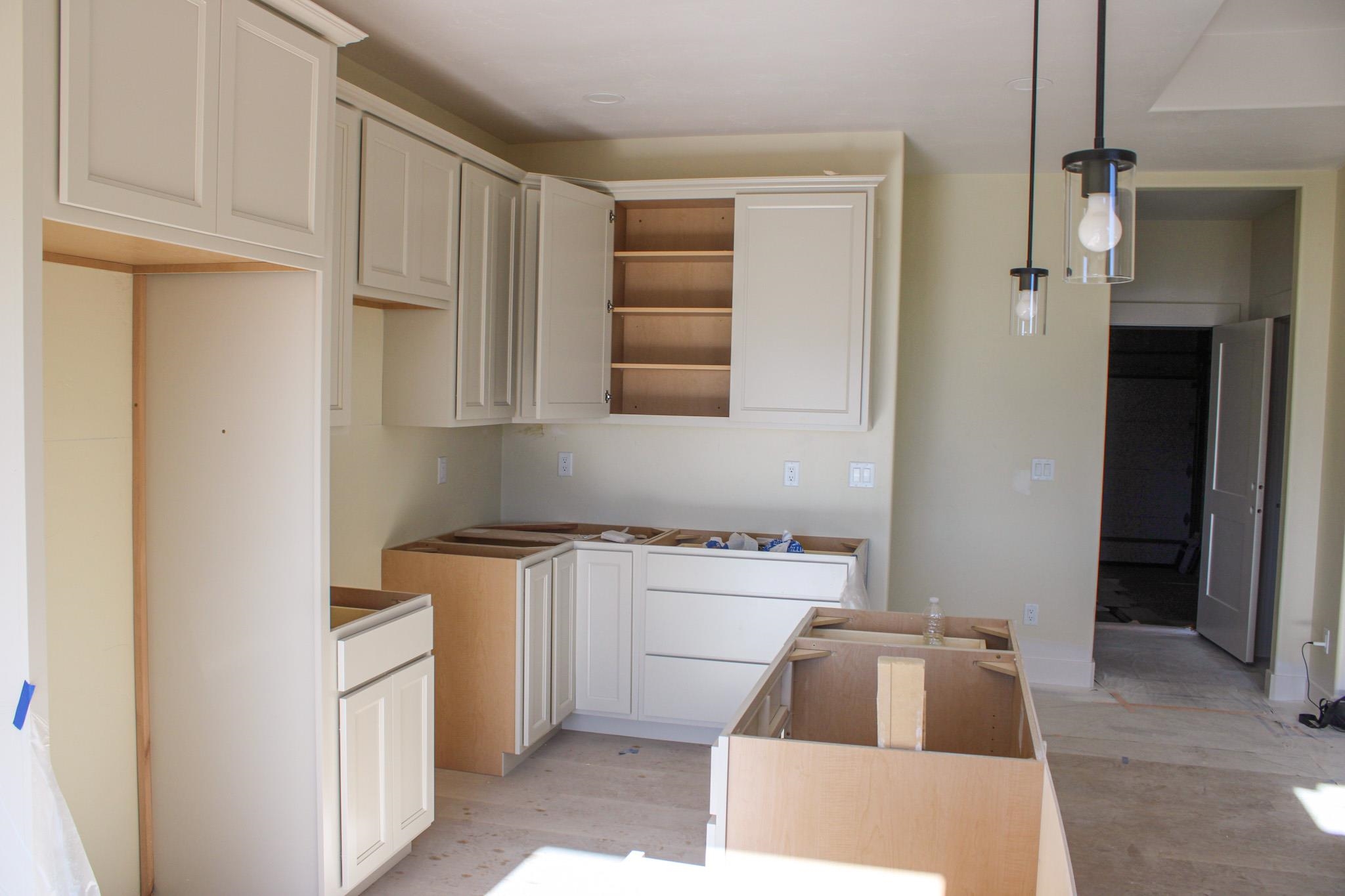 2185 Heathrow Avenue Casper, WY 82609 - Photo 3 of 13