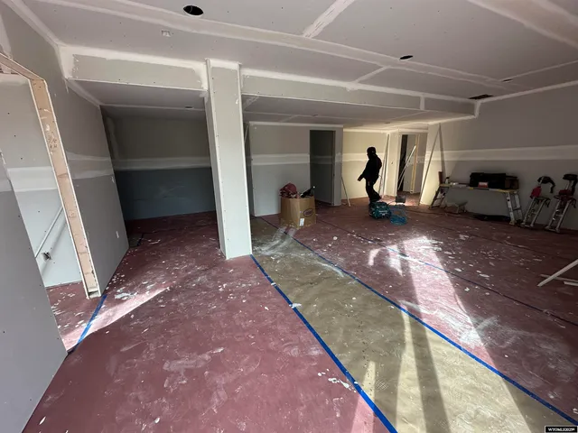 $610,000 | 2185 Heathrow Avenue, Casper, WY 82609