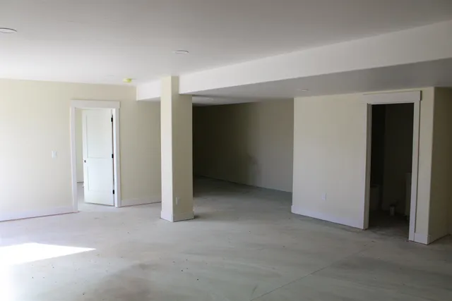 $610,000 | 2185 Heathrow Avenue, Casper, WY 82609