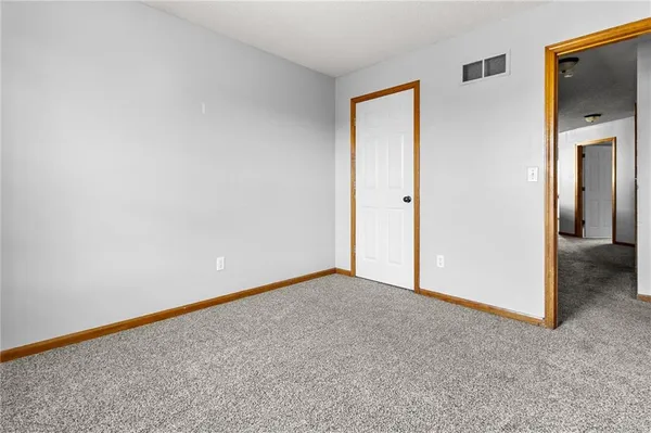 $307,500 | 1411 Kimberly Drive, Warrensburg, MO 64093