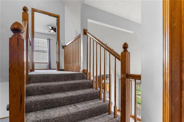 $307,500 | 1411 Kimberly Drive, Warrensburg, MO 64093