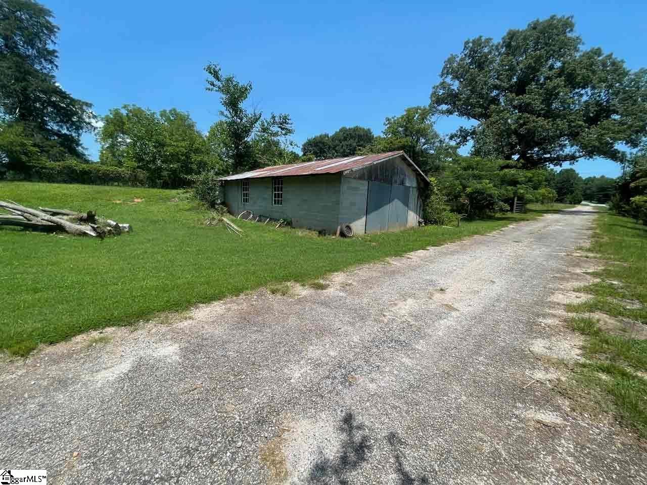 4425 Sandy Flat Road Taylors, SC 29687 - Photo 12 of 13