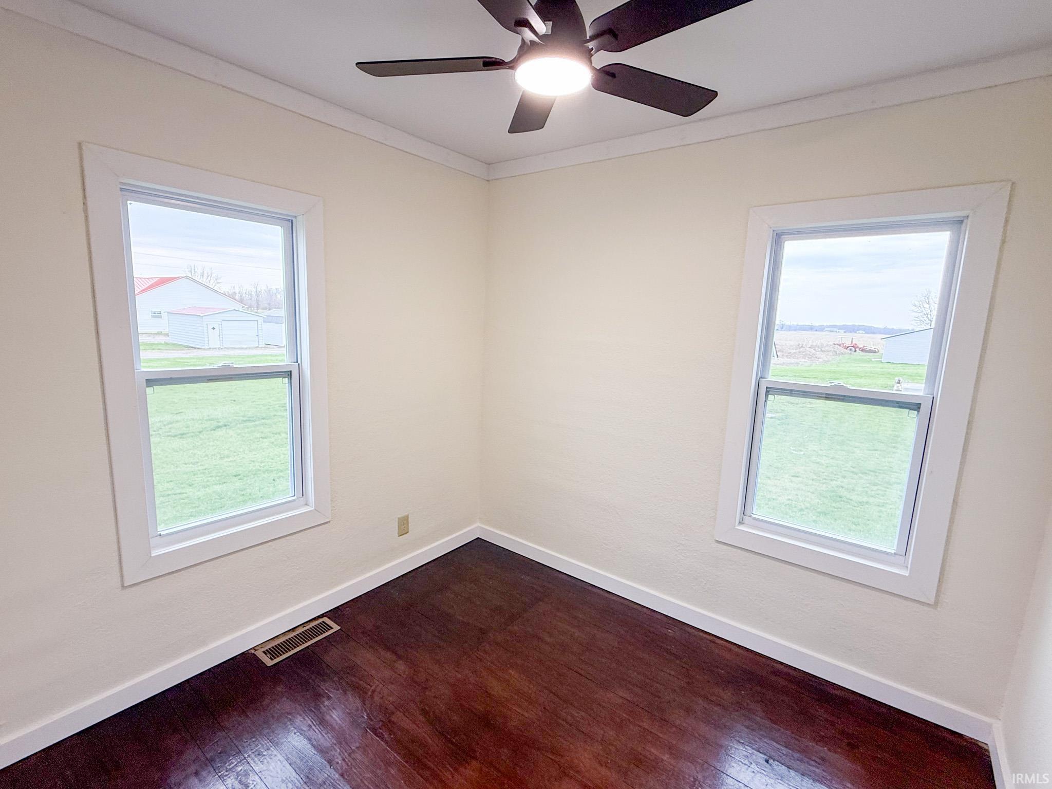 7580 South St Road Hudson, IN 46747 - Photo 12 of 34