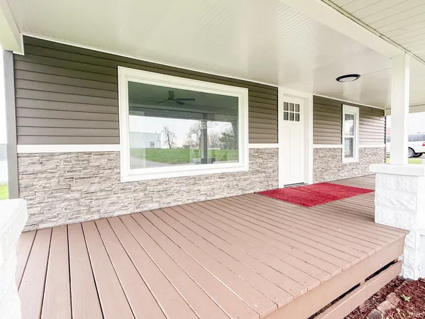 $185,500 | 7580 South St Road, Hudson, IN 46747