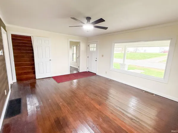 $185,500 | 7580 South St Road, Hudson, IN 46747