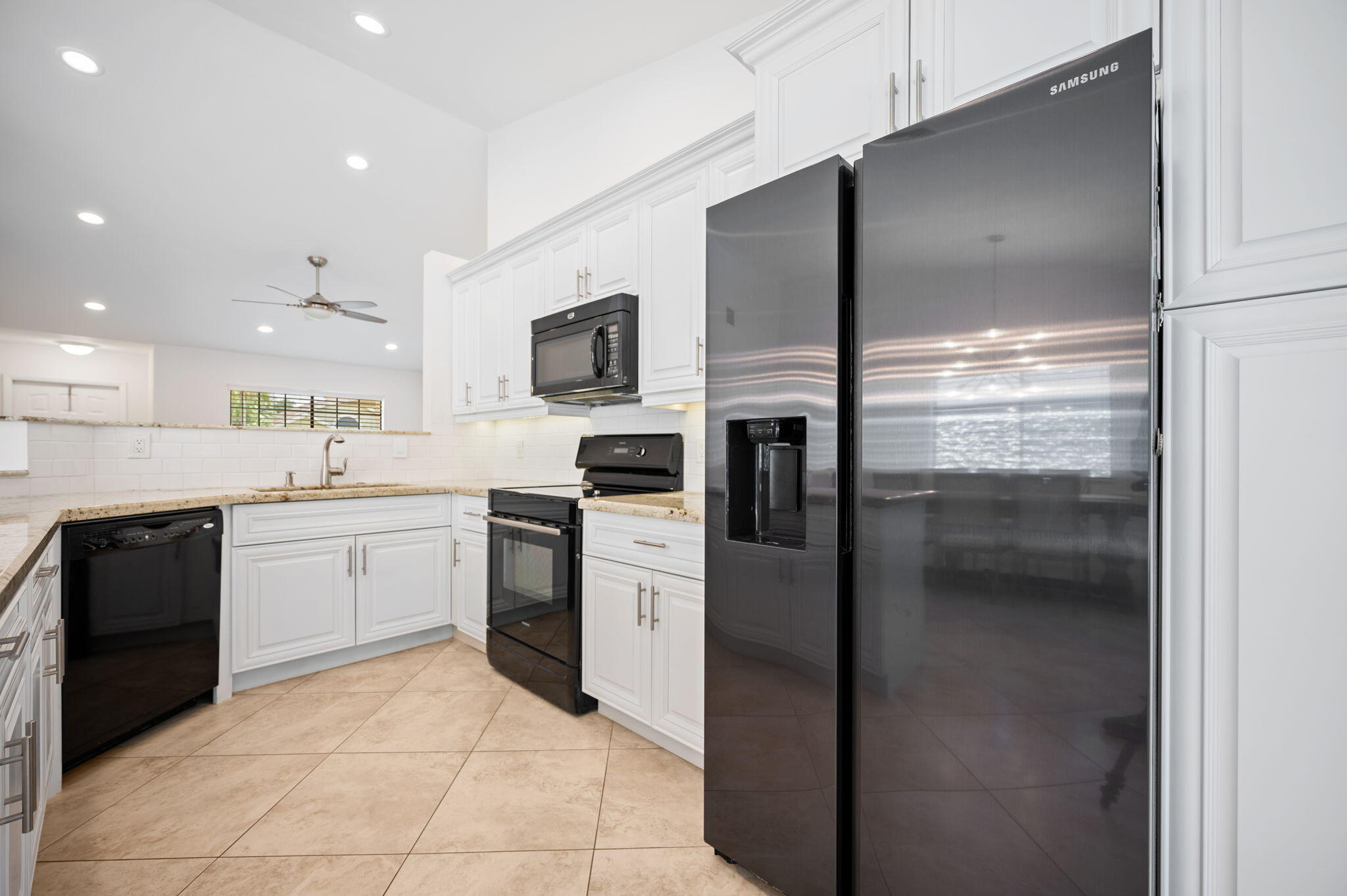 22416 Swordfish Drive Boca Raton, FL 33428 - Photo 7 of 32 11-web-or-mls-22416-swordfish-dr