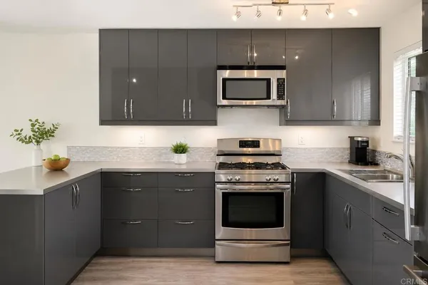 $739,000 | 173 Palm Avenue, Imperial Beach, CA 91932