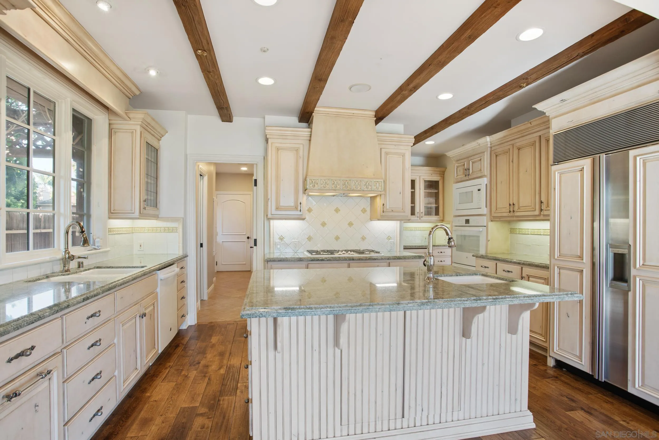 16056 Avenida Calma Rancho Santa Fe, CA 92091 - Photo 12 of 51